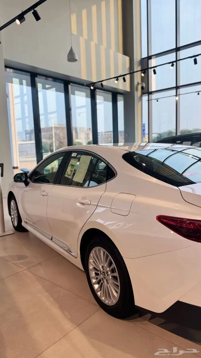 كامري نص فل 2025 1