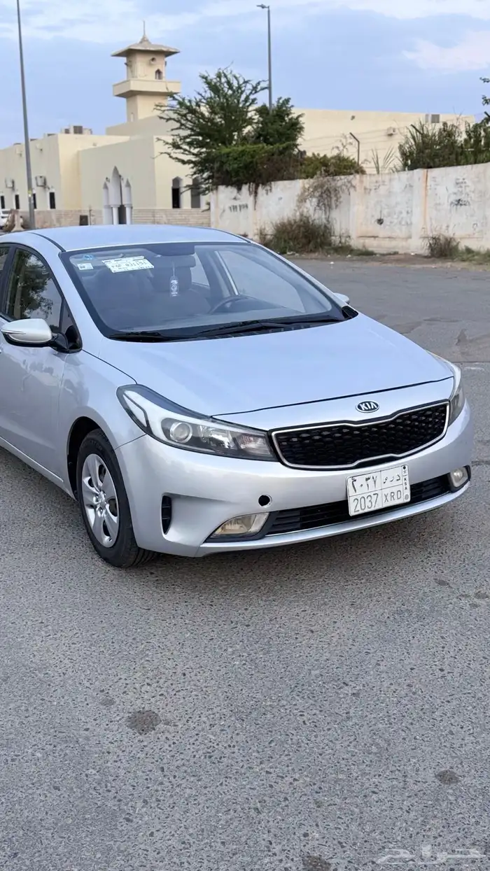 كيا سيراتو 2017 3