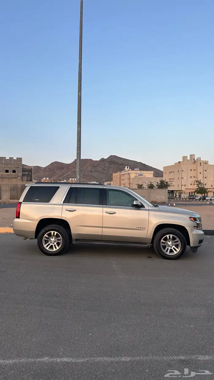 تاهو 2015 ذهبي LS 4