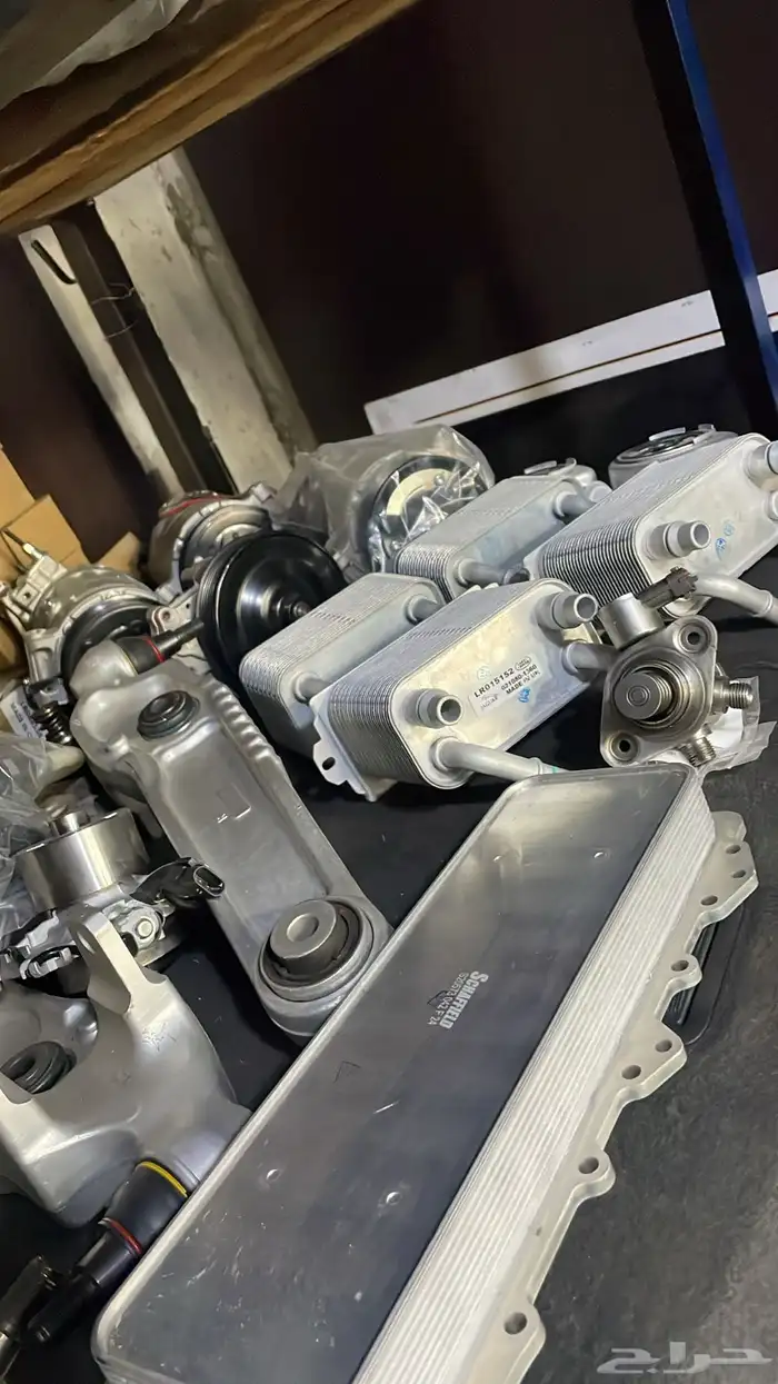 قطع غيار مستورد رنج روفر بجميع فئاتها 34