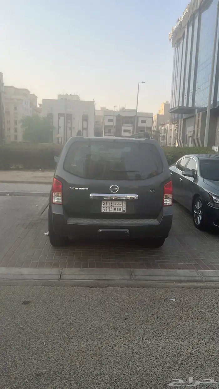 نيسان باثفايندر 2010 1