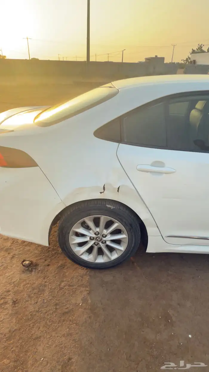 اعرض لكم كورولا للبيع 1