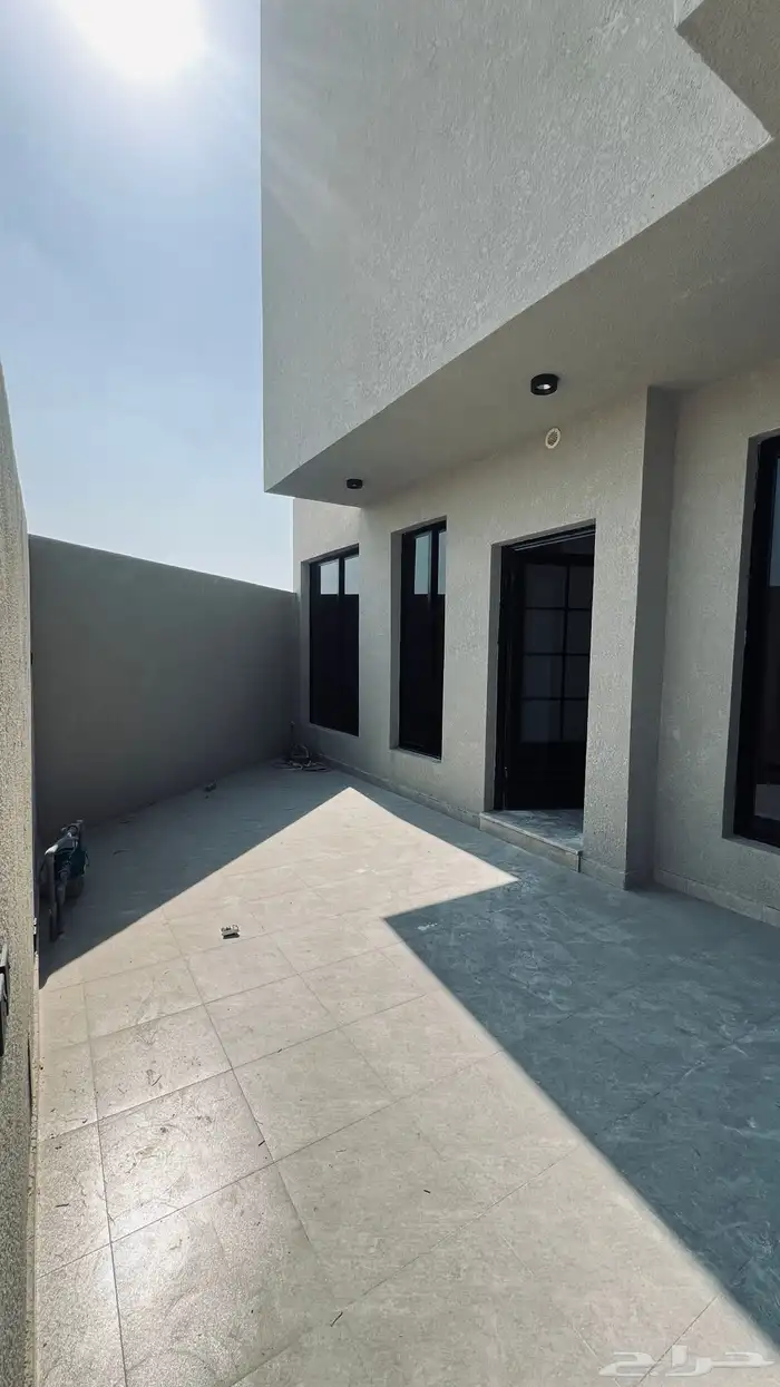 فيلا للبيع 2