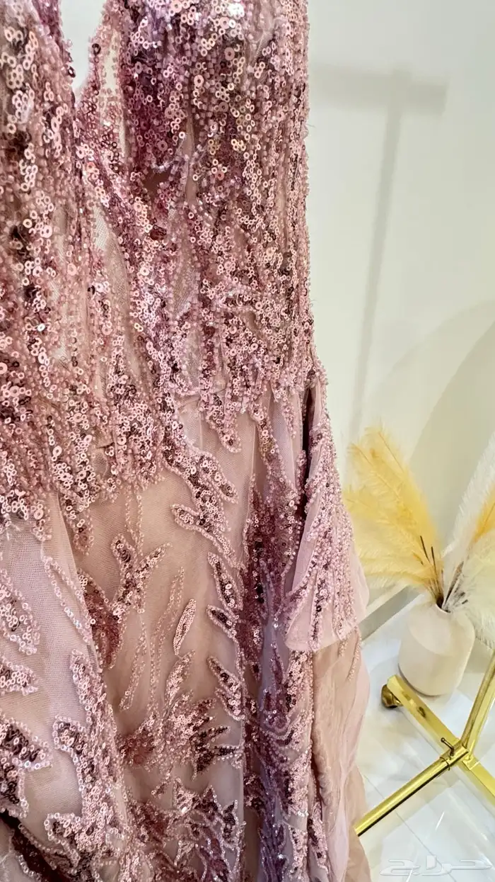 فستان جديد لم يلبس 2