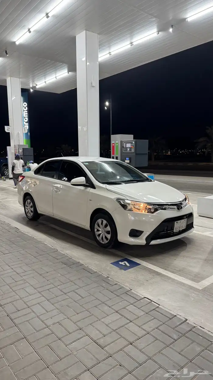 يارس 2015 للبيع 0