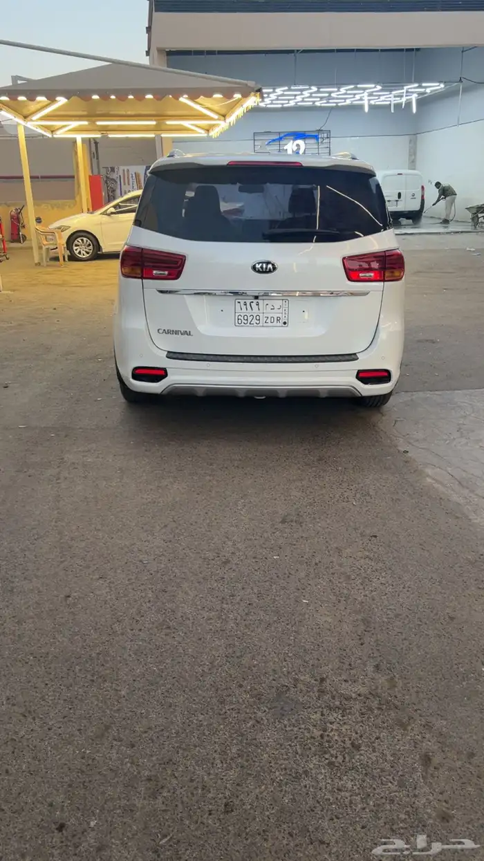 كارنفال كيا كارنيفال 2019 ديزل 3