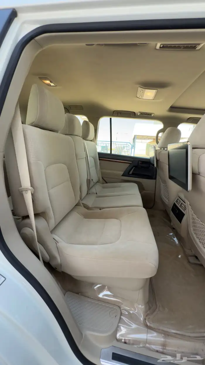 تويوتا لاندكروزر جي اكس ار 2018 سعودي 21