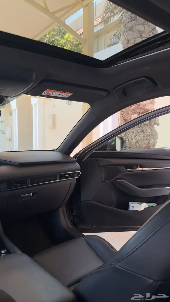 مازدا 3 هاتشباك 2025 13