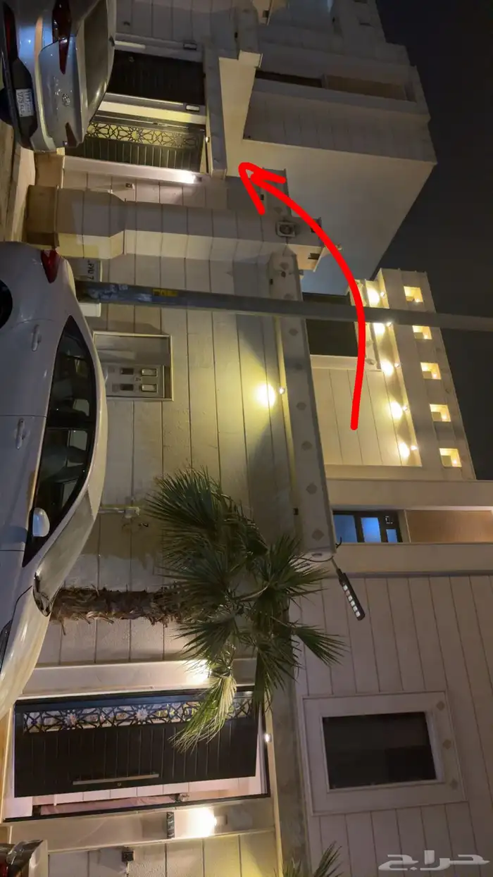 شقة للايجار حي العزيزية 0