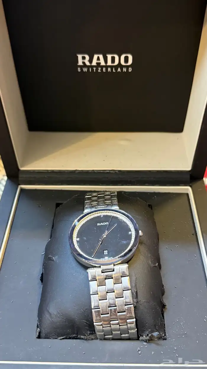 ساعه رادو للبيع شبه جديده تحتاج حجر 0