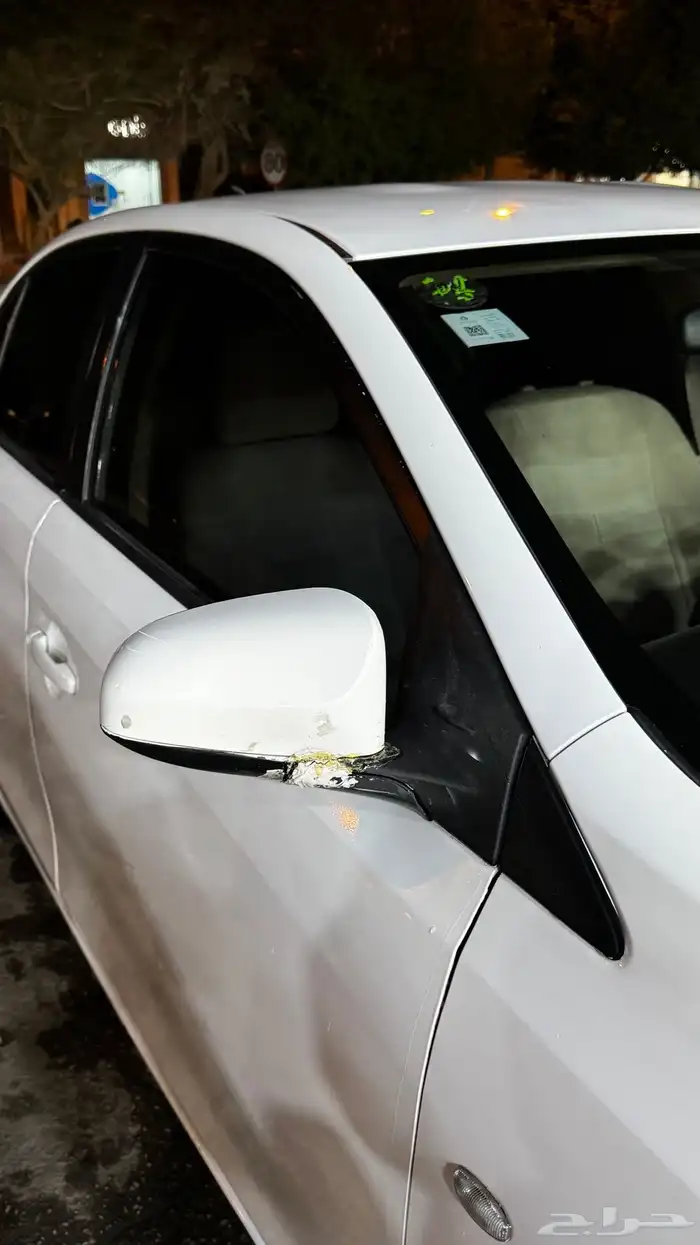 تويوتا يارس 2015 15