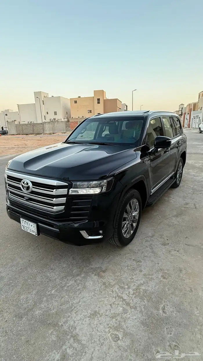 جكسار سعودي 2023 اسود 10