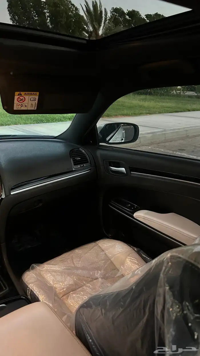 كرايزلر 2021 300s 6v 4