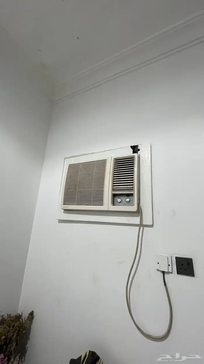 ثلاجة ومكيفين واثنين  فرن واسطوانة وغسالة فرش جديدة 3