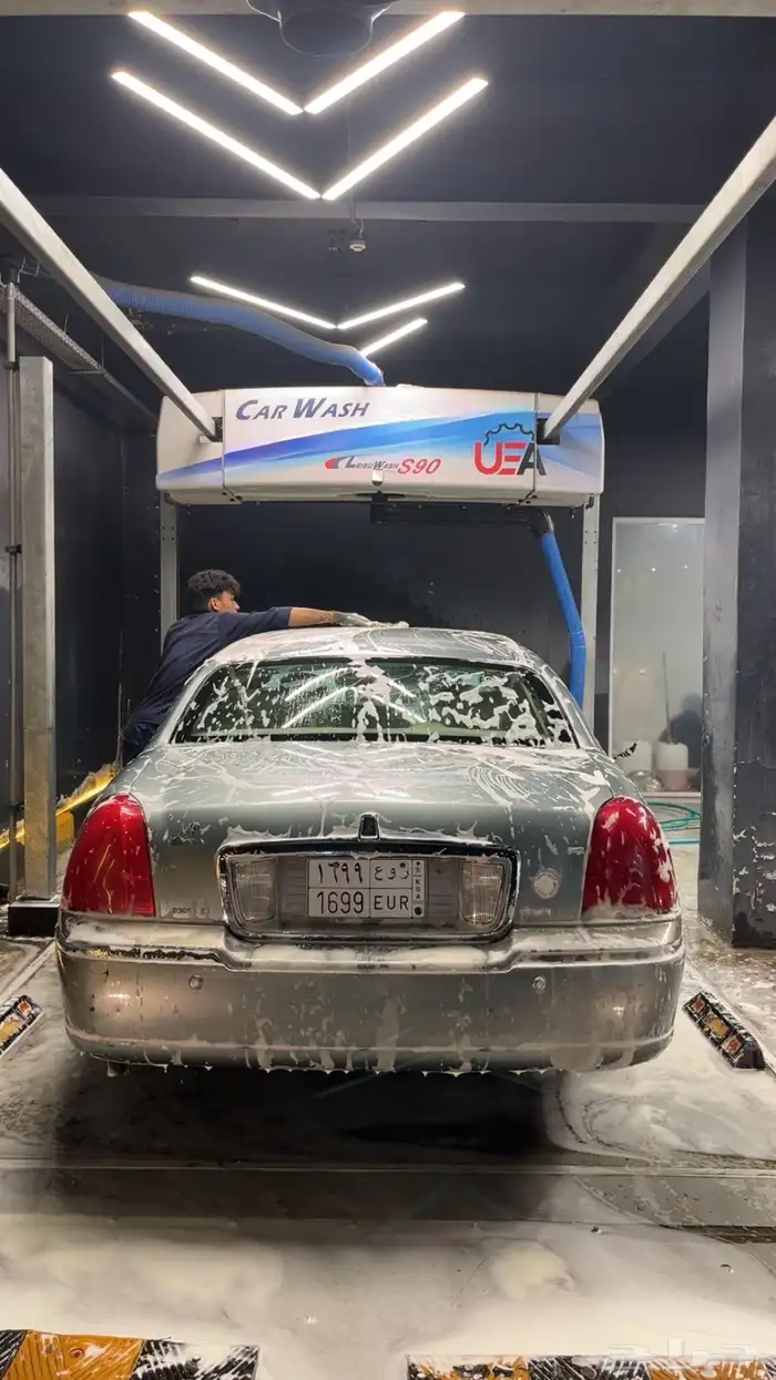 لنكن تاون كار 2004 2