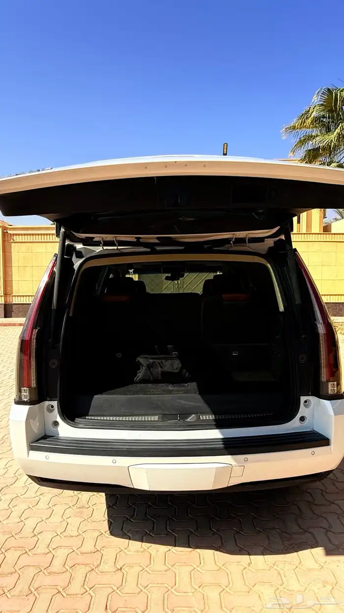 للبيع كاديلاك اسكاليد موديل 2018 بريميوم 4