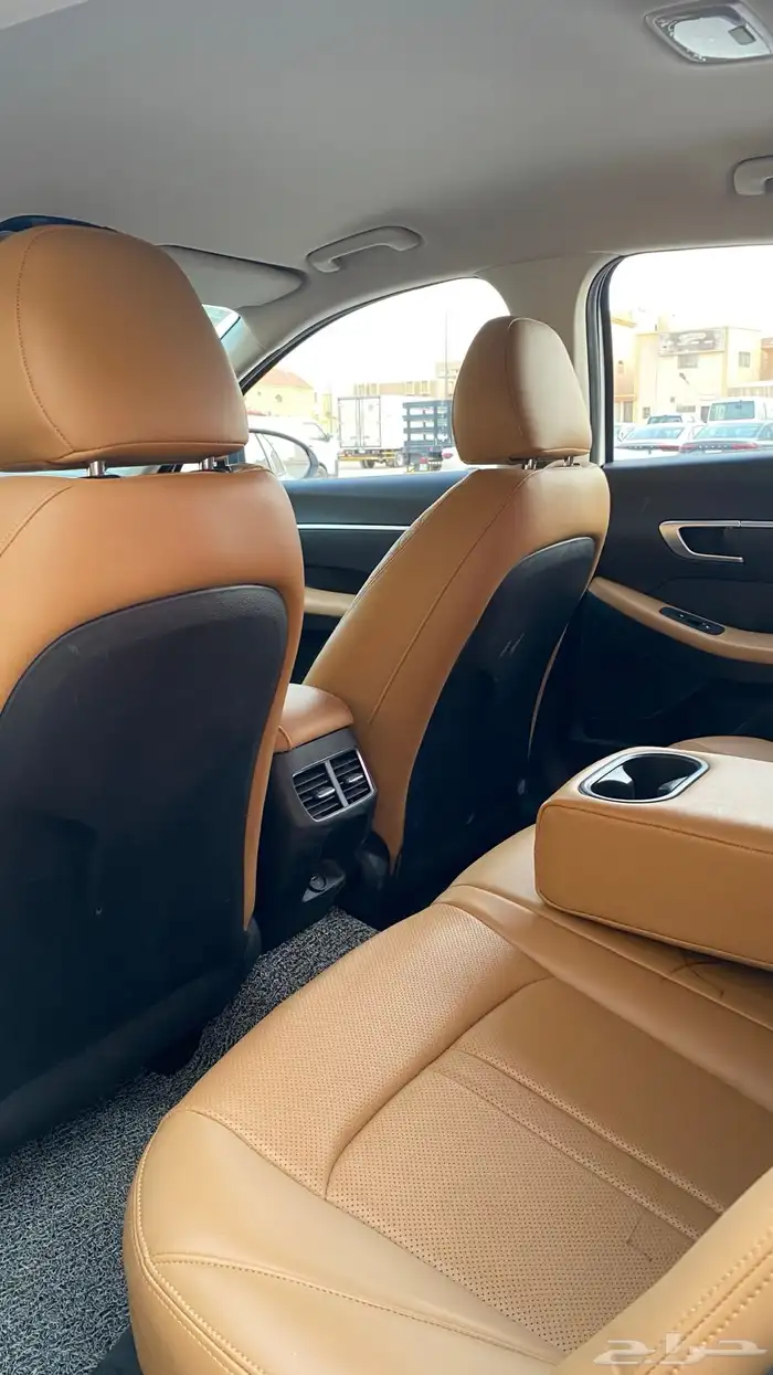 هونداي سوناتا 2020 فل كامل نظيف للبيع بطاقة جمركية 10