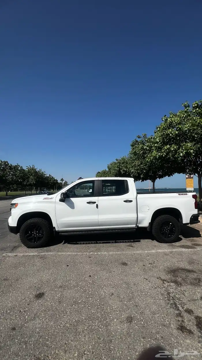 شيفروليه سلفرادو 2023 تريل بوس z71 جديد للبيع 17