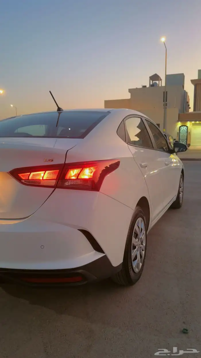 للبيع هيونداي اكسنت 2023 1.6 1