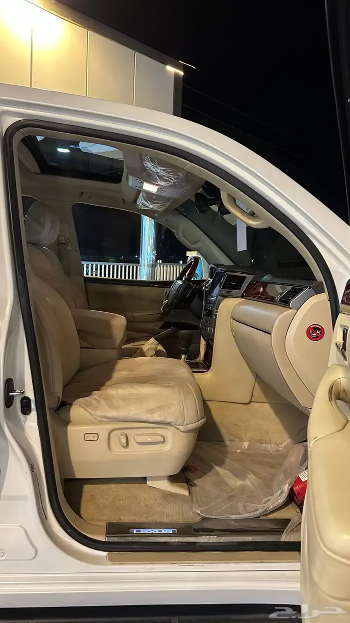 لكزس 2013 تم البيع 12