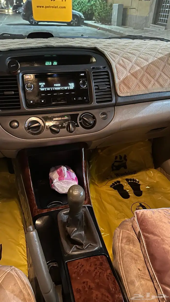 كامري 2004 قير عادي المالك الثاني موتر نظيف 20