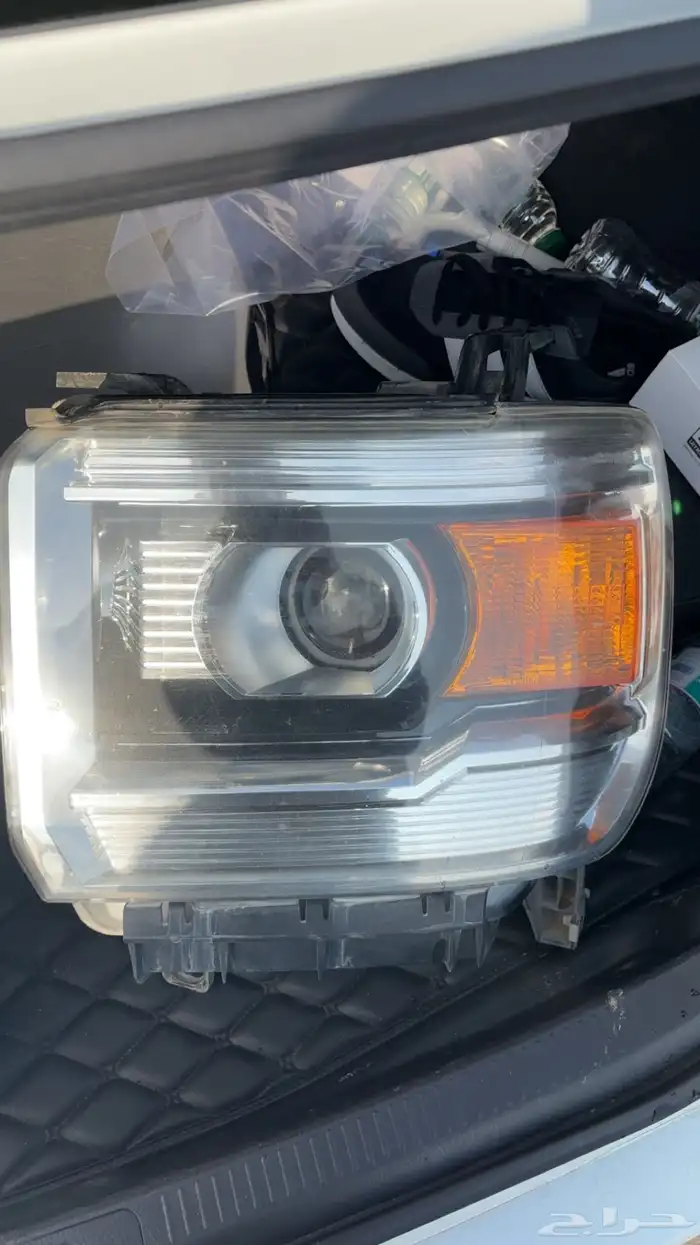 شمعات سييرا 14-15 مستعمله اصليه 1