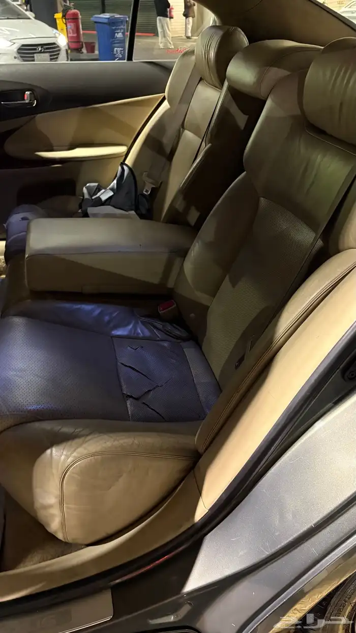 لكزس GS 300 2006 36