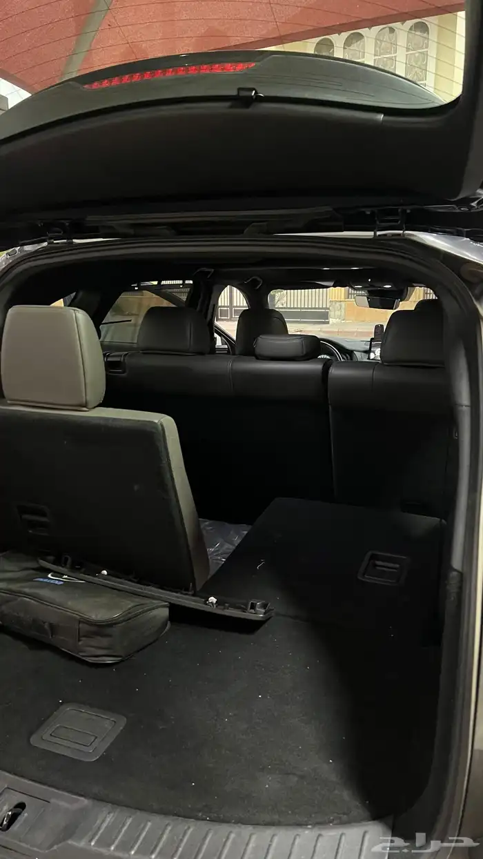 جيب مازدا 2022 سجنتشر CX9 18