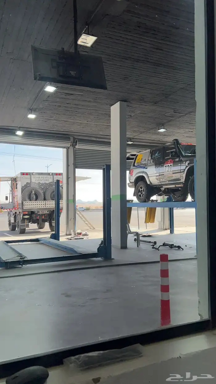 رافعات وكيمره اوتل للبيع 6