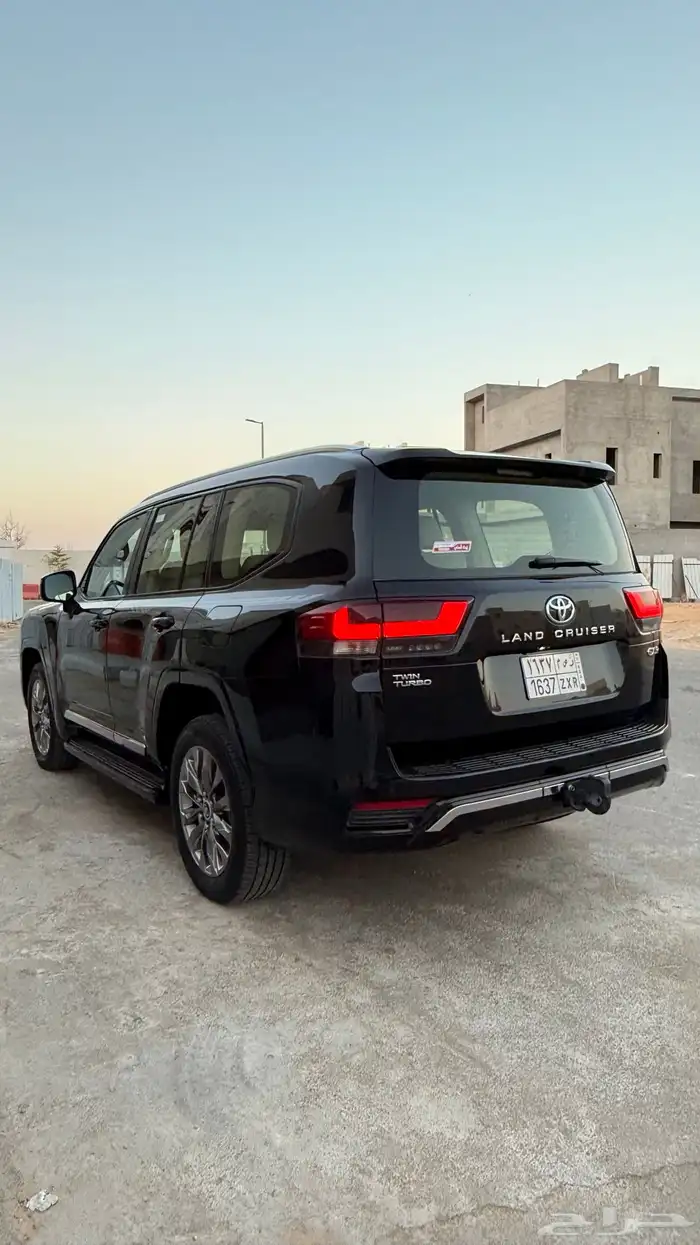 جكسار سعودي 2023 اسود 7