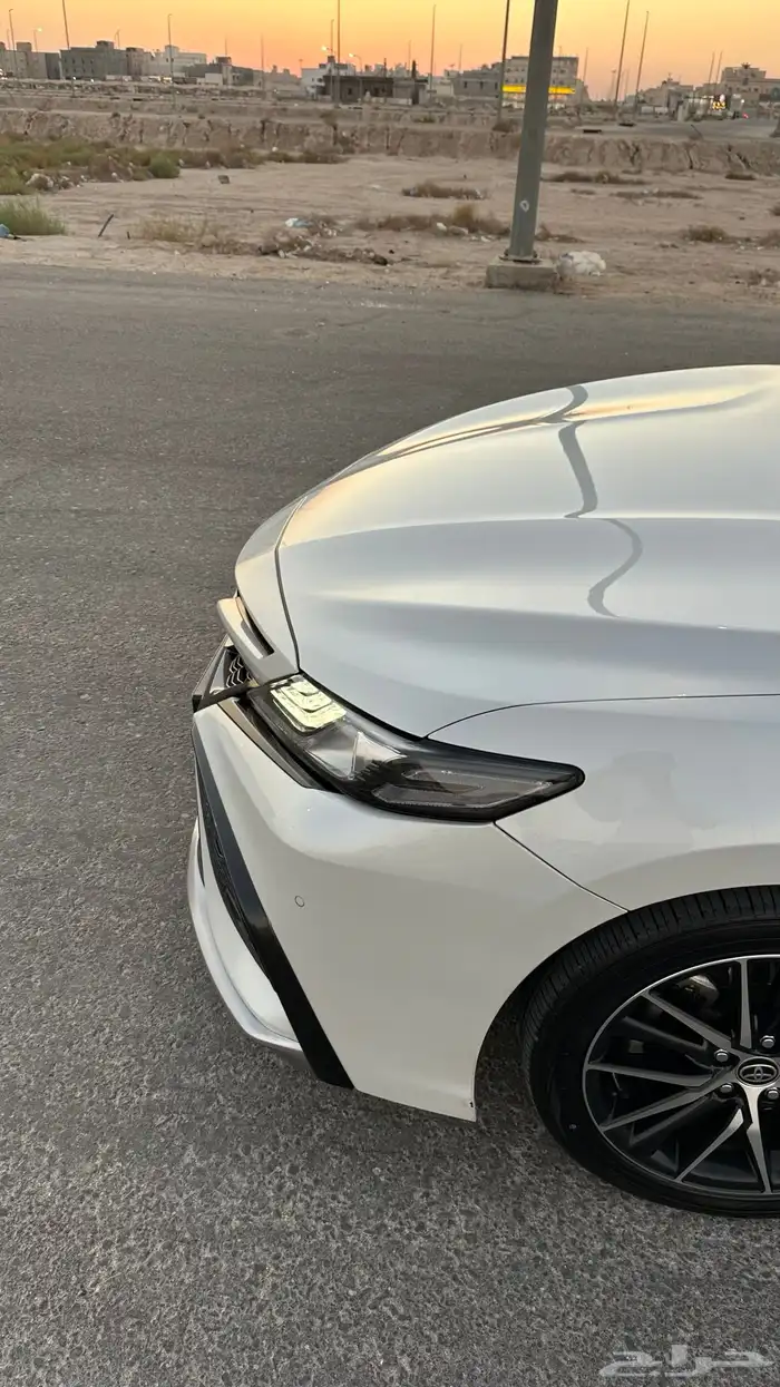 كامري 2022 فل كامل SE V6 وكالة بنزين 5