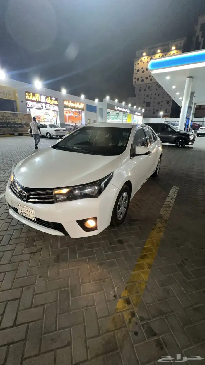 سيارة كورولا تويوتا 2014 2