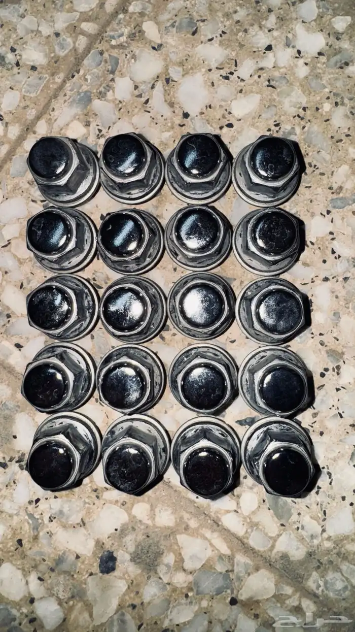 طقم صواميل كامري و حساسات كفرات 0