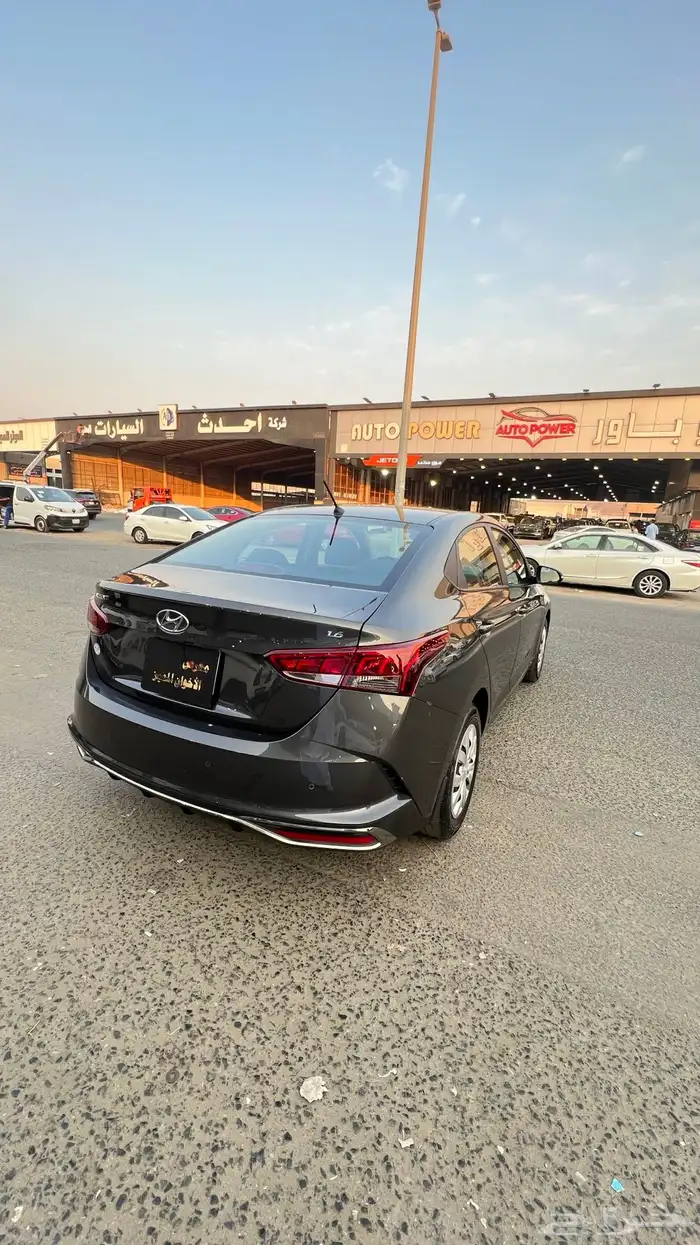 اكسنت 2023 استندر 1.6 بنزين 8