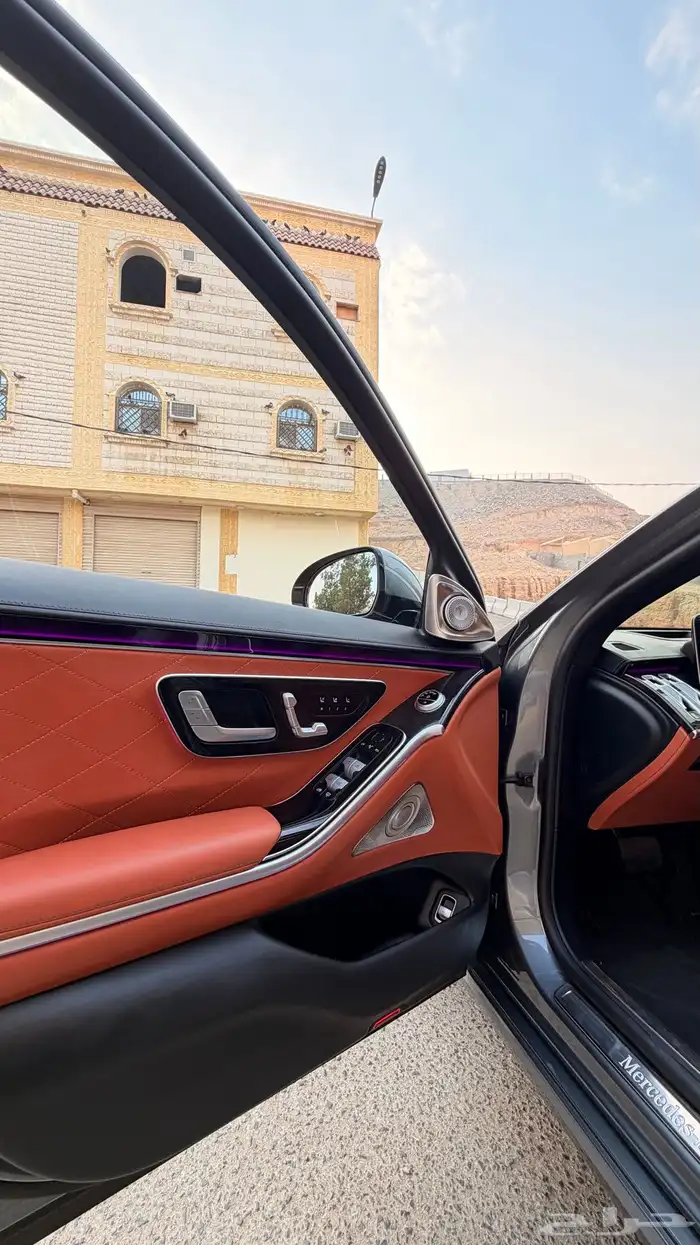 مرسيدس S580L 2021 ( بنزين 8V ) بحالة الوكالة 14