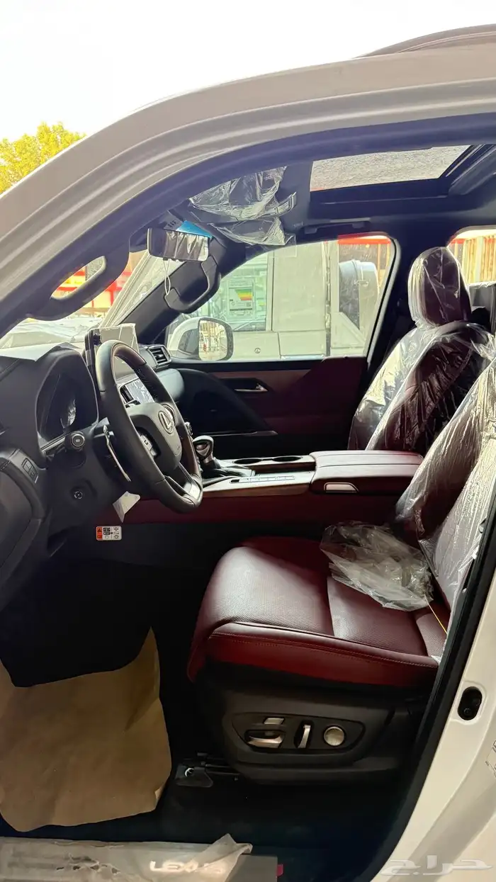 للبيع لكزس 2025 BB LX600 خليجي 8