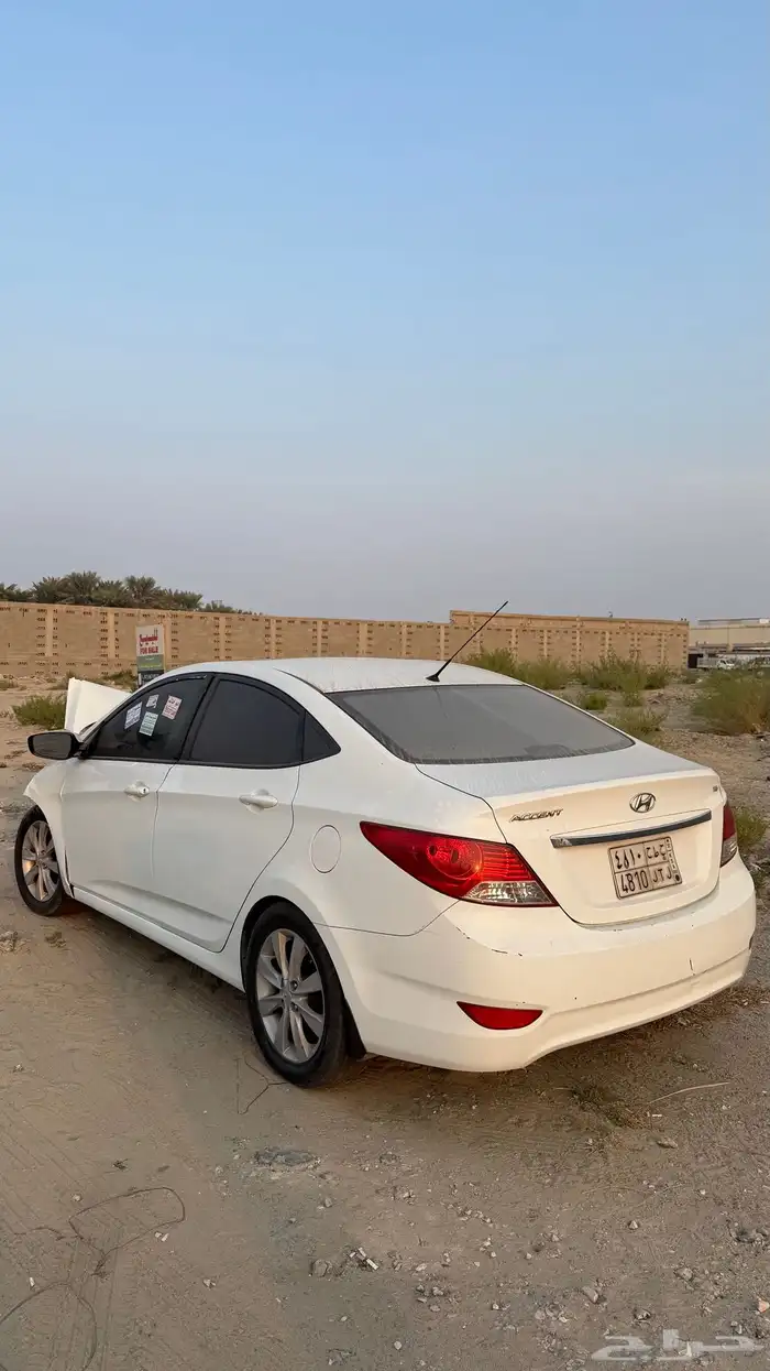 للبيع اكسنت 2013 مصدومه 4