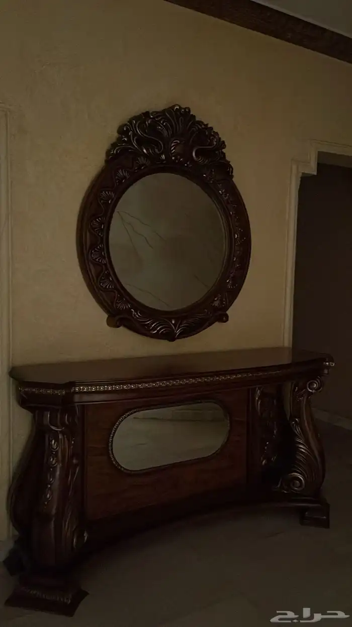 مدخل - مرايا وطاولته 0