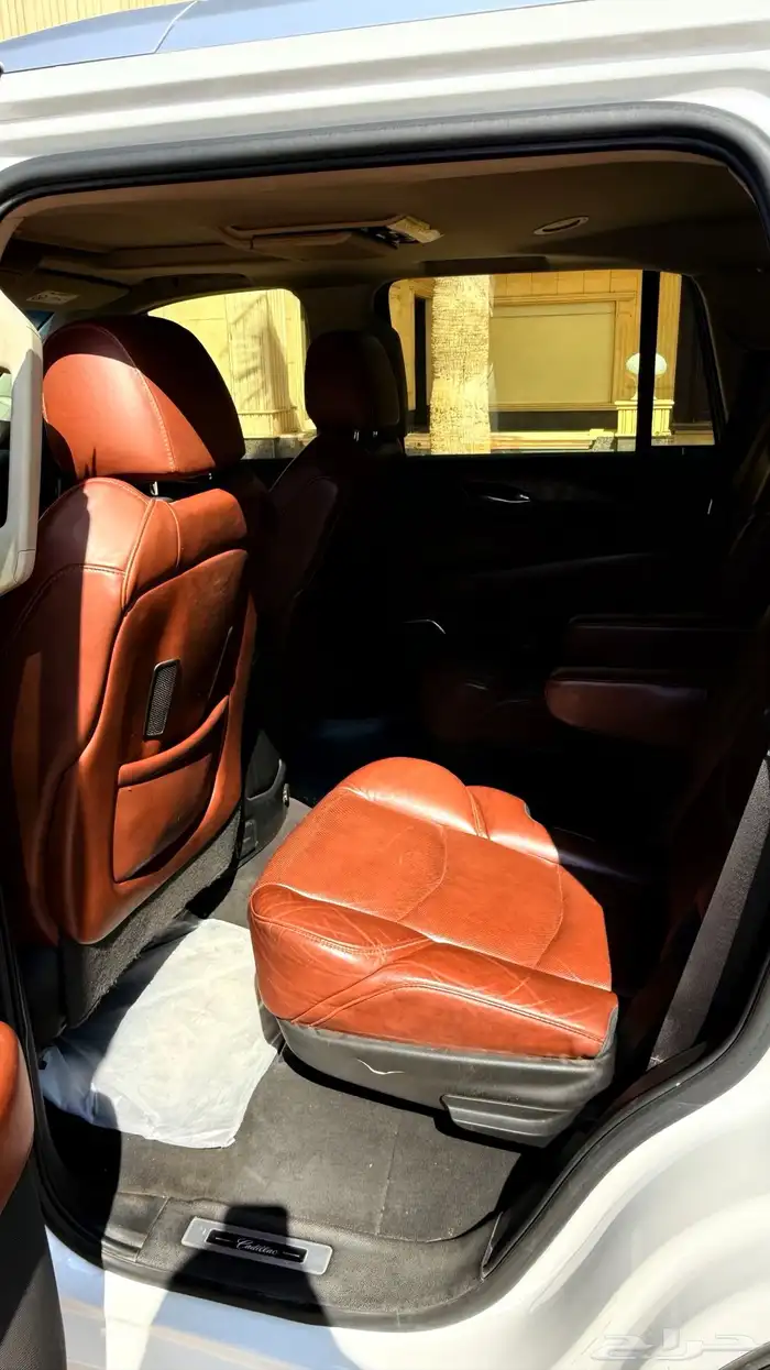 للبيع كاديلاك اسكاليد موديل 2018 بريميوم 10