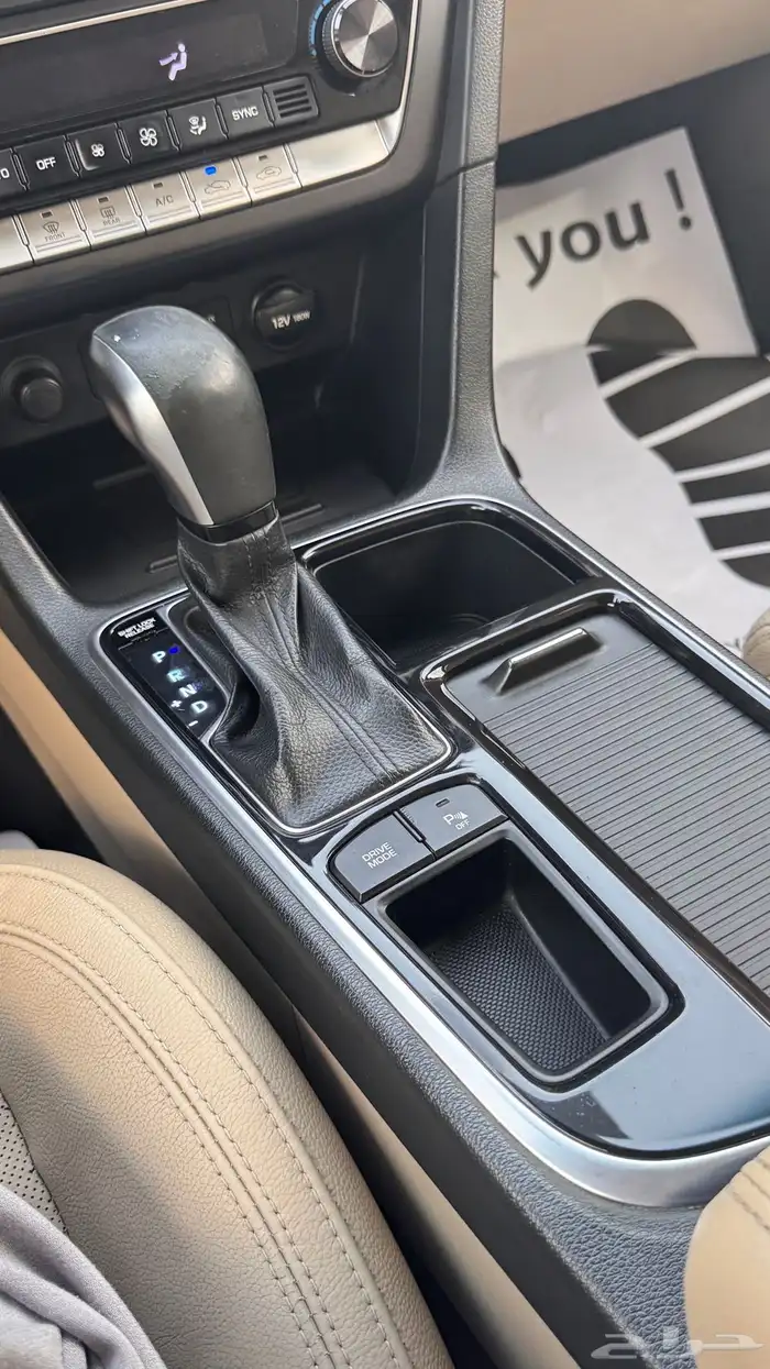 للبيع هونداي سوناتا 2018 - فل كامل بحالة الوكاله 15