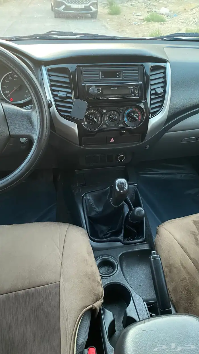 ميتسوبيشي 10