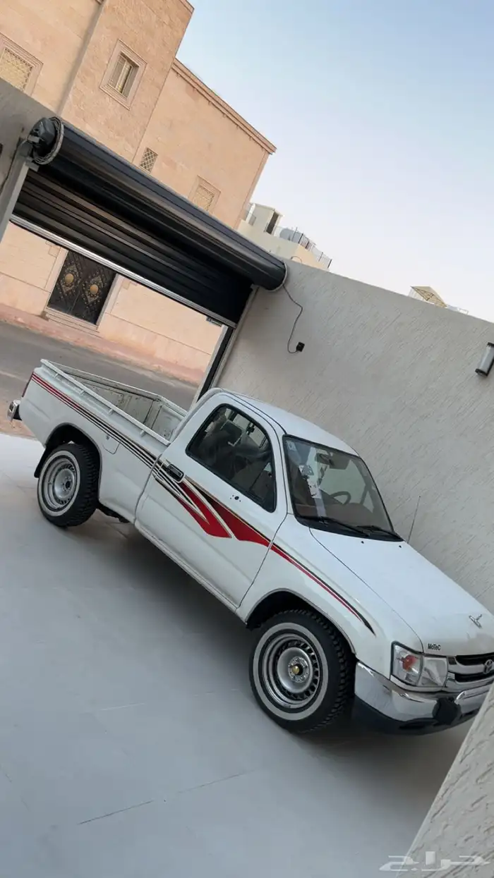 هايلوكس يبانية 2004 2