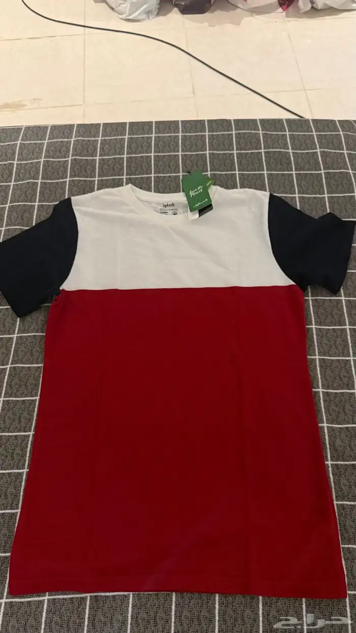 تيشيرت ملون جديد مقاس S 0