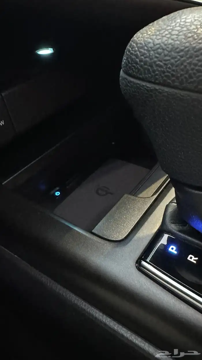 كامري 2022 فل كامل SE V6 وكالة بنزين 28