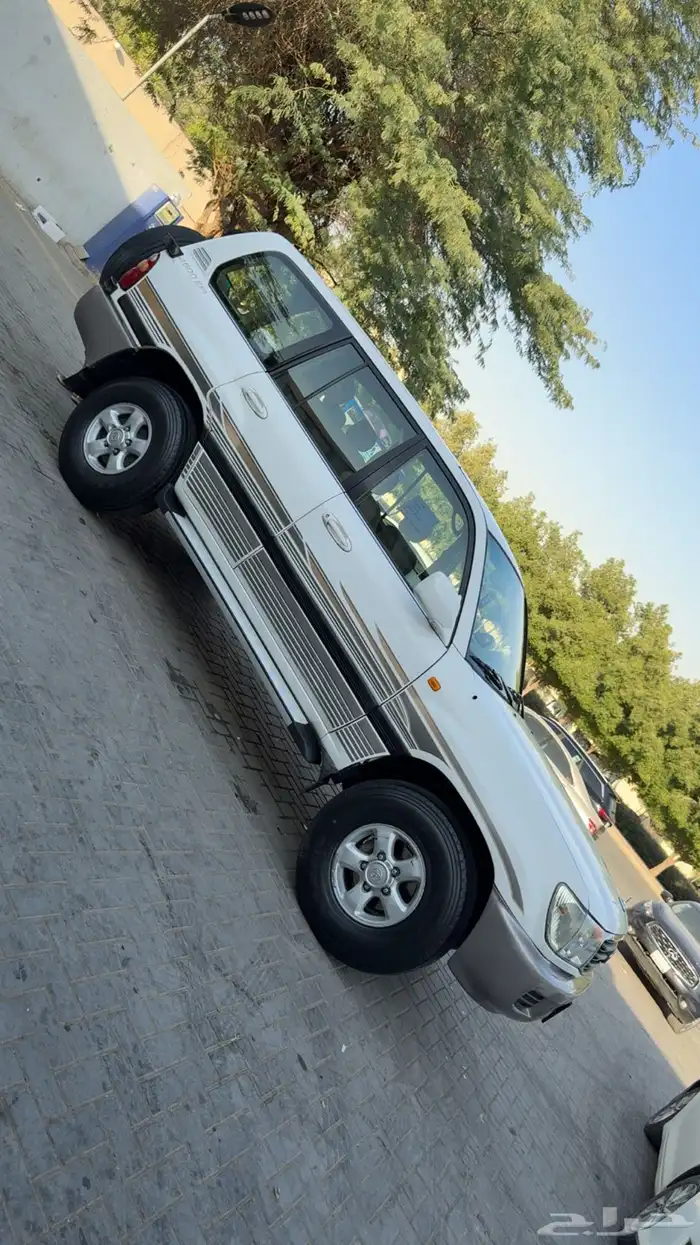 لاندكروزر جي اكس ار 1