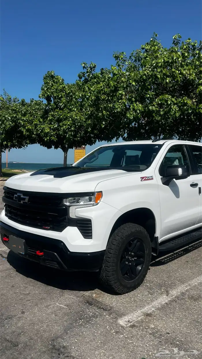 شيفروليه سلفرادو 2023 تريل بوس z71 جديد للبيع 0