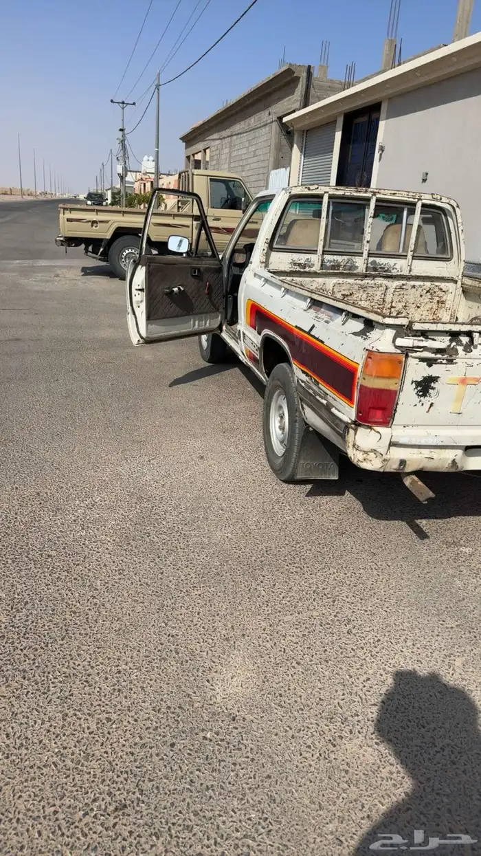 هايلكس موديل 85 ماكينه جرابكس شرط .. استماره مطوفه 1