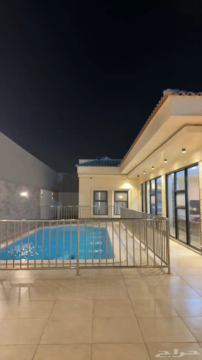 شاليهات فاخرة في حي العروبة للبيع 17