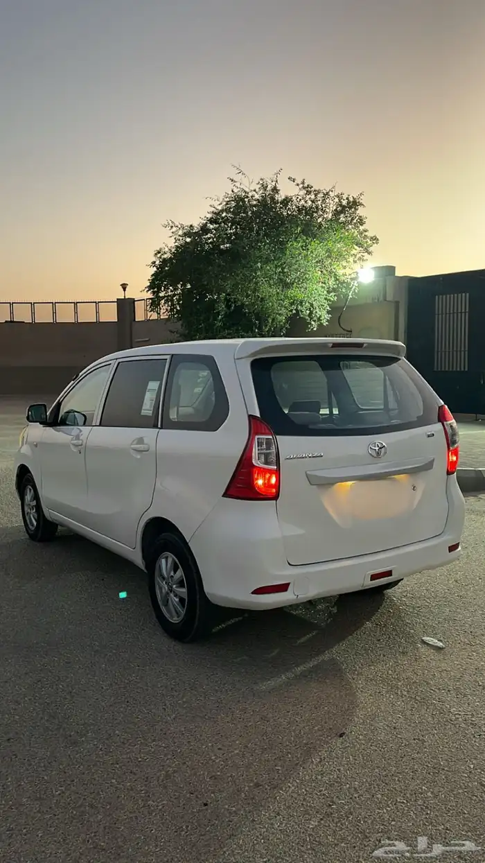 تيوتا افانزا 2017 5