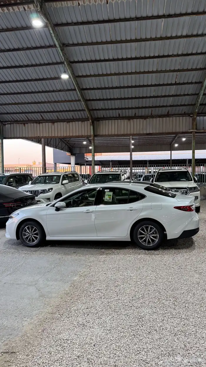 للبيع كامري 2025 E اصفار - سعودي بنزين 2